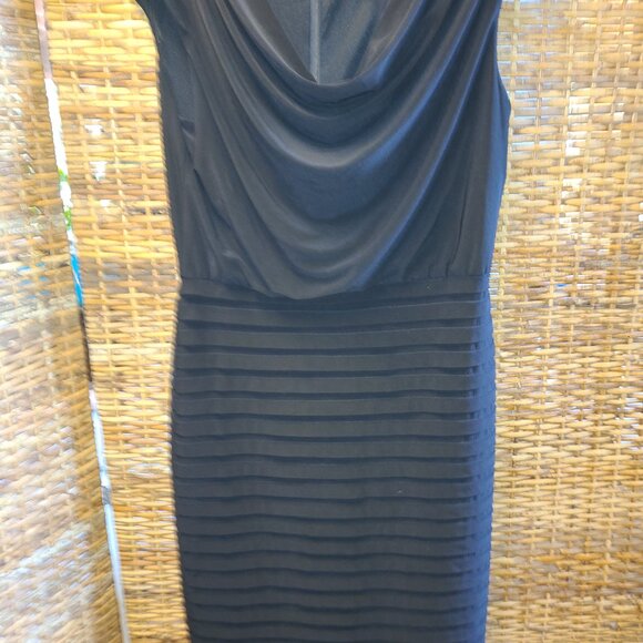 Adrianna Papell Shutter Pleat Little Dress Black USA 10 Bodycon Cocktail Party - Picture 2 of 5